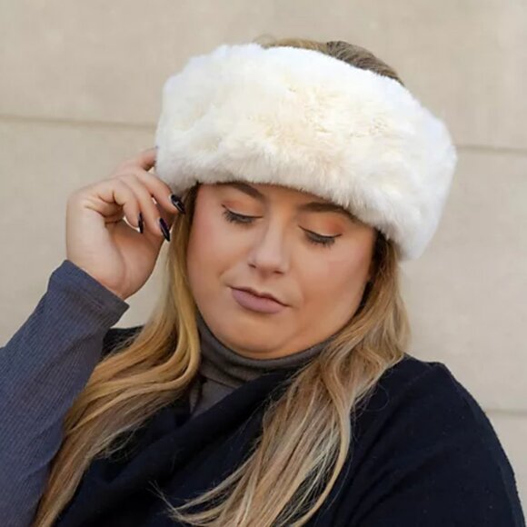 NEW WITH TAGS Faux Fur Bunny Headband Cream Soft Winter - Picture 2 of 5